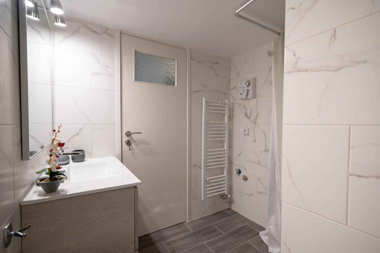 Agios Ioannis Metro St. 2 Bedrms 6 Pers. Apartment Athen Eksteriør bilde