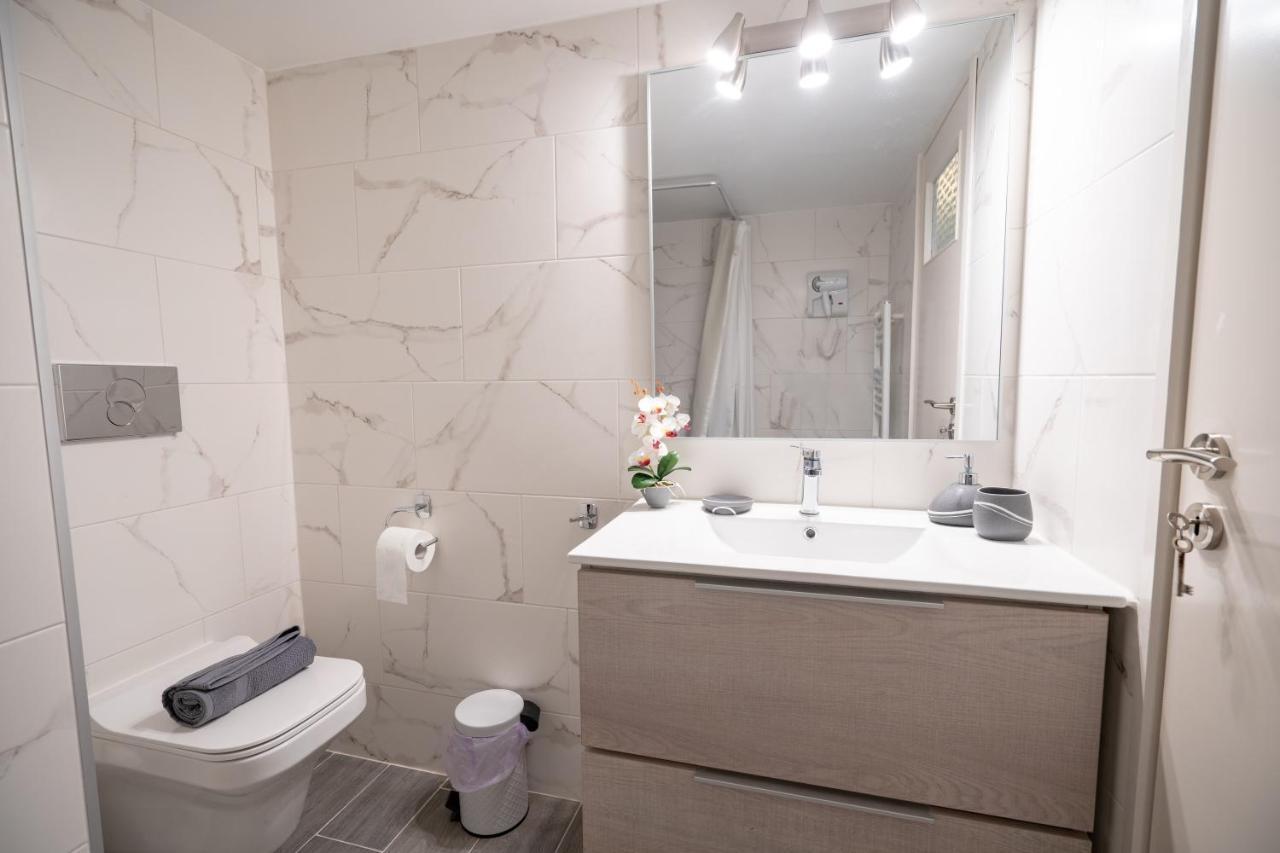 Agios Ioannis Metro St. 2 Bedrms 6 Pers. Apartment Athen Eksteriør bilde